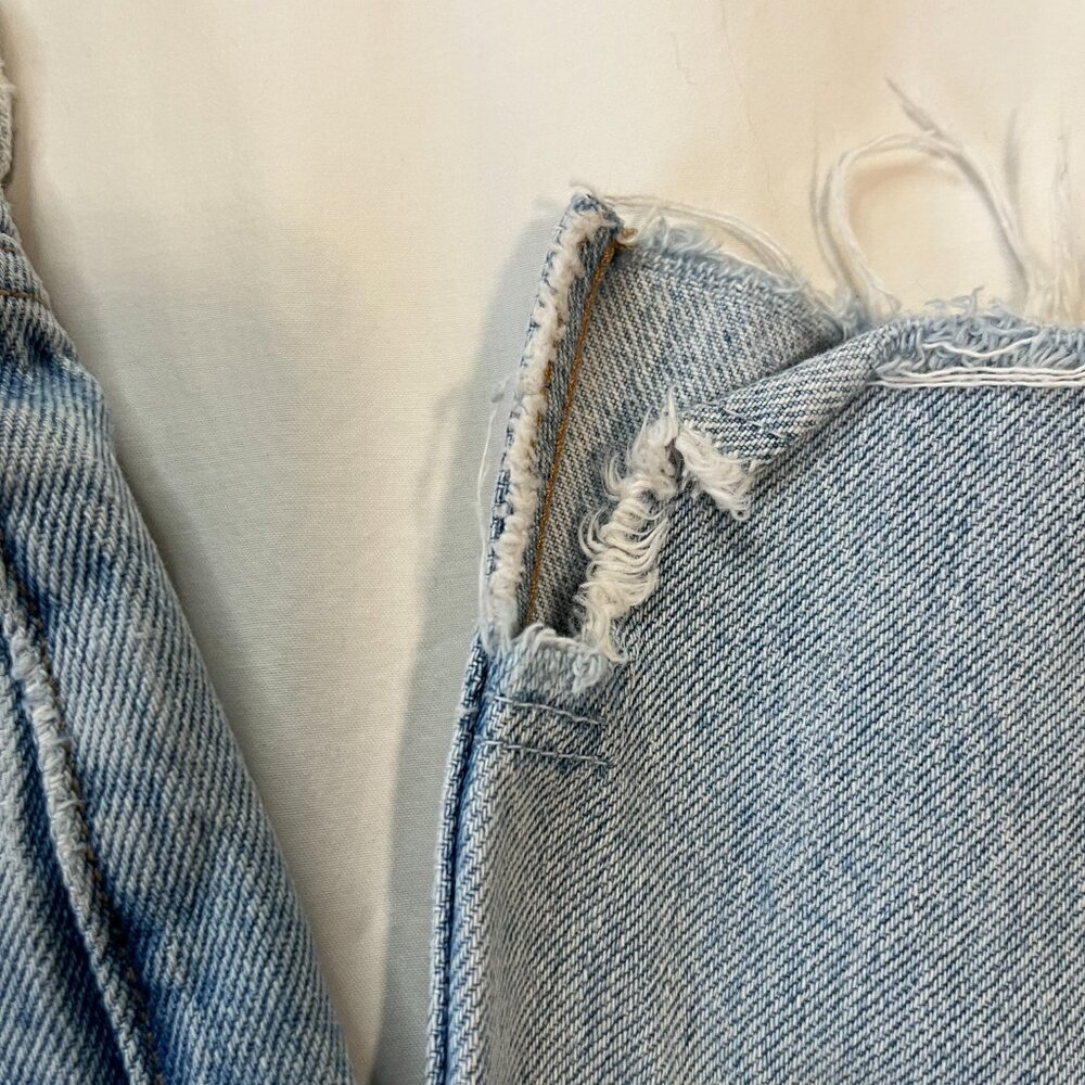 Zara Hi-Rise Cropped Wide Leg Fringe Cuff Light Wash Denim Jeans | Size 4 - Picture 3 of 10